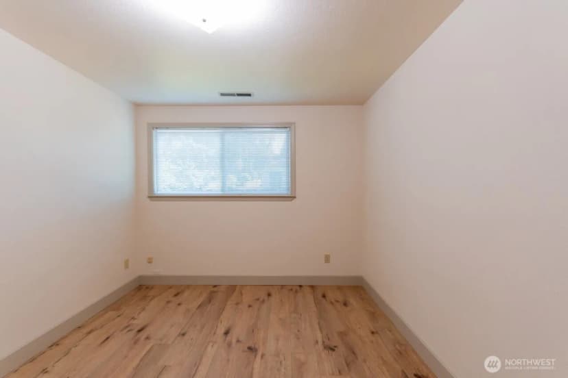 Property photo for 1127 E 6th Street, Port Angeles photo 26