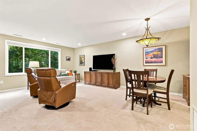 Property photo for 3975 Providence Point Drive Se #2140, Issaquah photo 7