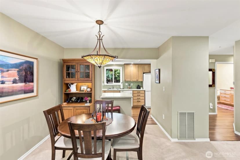 Property photo for 3975 Providence Point Drive Se #2140, Issaquah photo 9