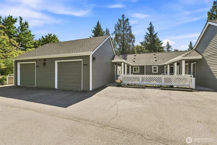 Property photo for 3975 Providence Point Drive Se #2140, Issaquah photo 21