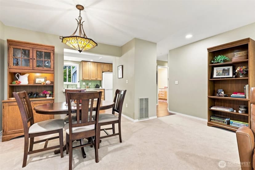 Property photo for 3975 Providence Point Drive Se #2140, Issaquah photo 10