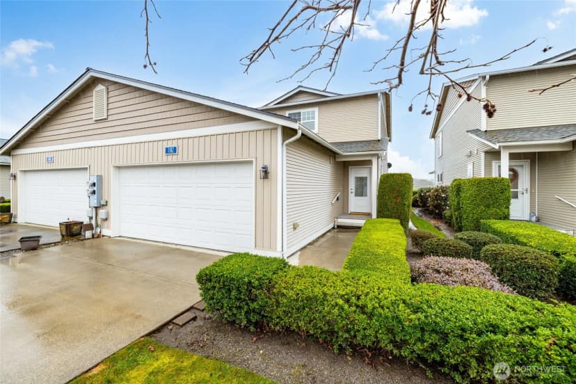 Property photo for 1182 Decatur Circle, Burlington