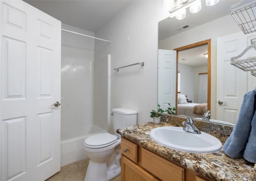 Property photo for 1182 Decatur Circle, Burlington photo 30