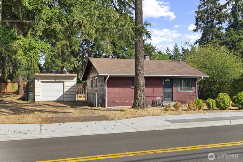 Property photo for 9701 Hipkins Road Sw, Lakewood photo 17