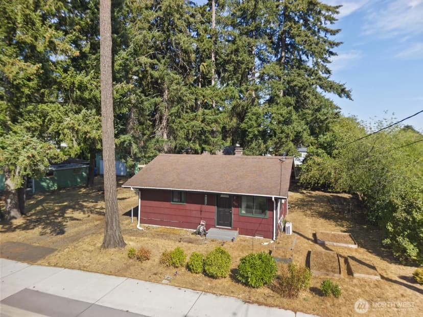 Property photo for 9701 Hipkins Road Sw, Lakewood