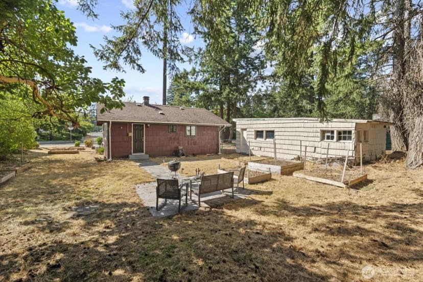 Property photo for 9701 Hipkins Road Sw, Lakewood photo 16