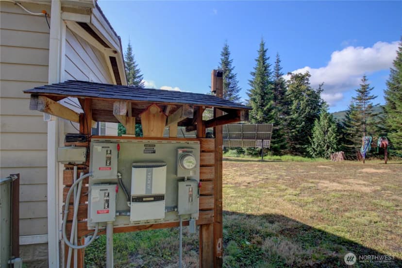 Property photo for 18025 Cedar Ponds Road, Monroe photo 6