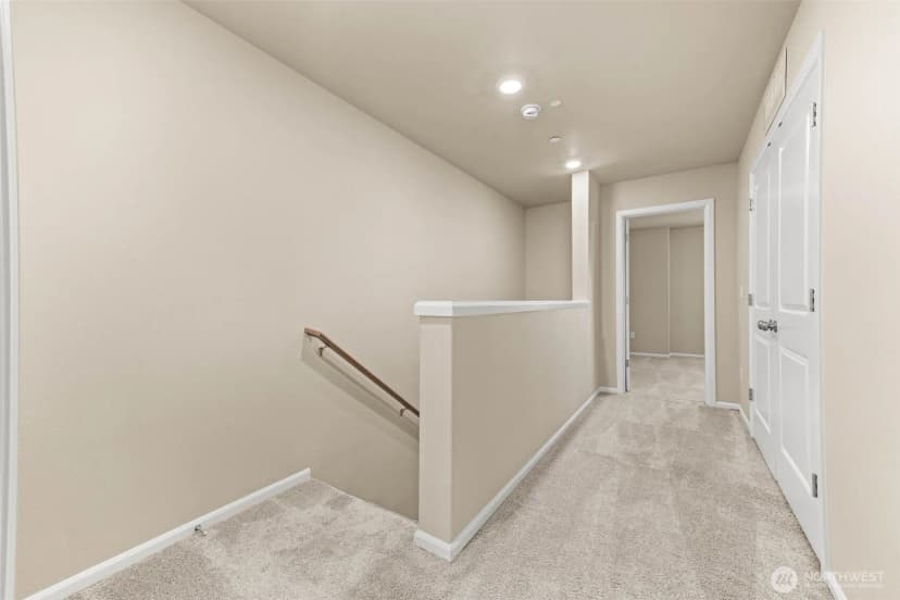 Property photo for 17537 110th Avenue E #d, Puyallup photo 12