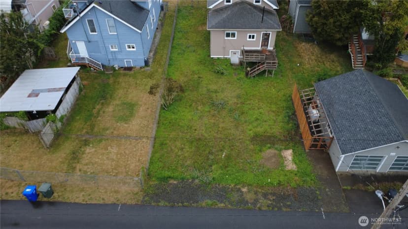 Property photo for 2005 Rockefeller, Everett photo 11