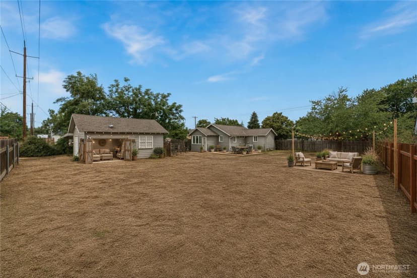 Property photo for 702 Lewis St, Walla Walla photo 30