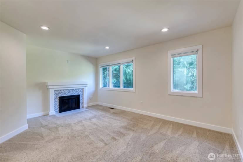 Property photo for 14129 229th Drive Se, Issaquah photo 30