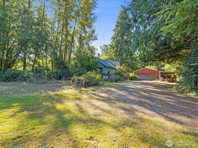 Property photo for 20016 Menzel Lake Road, Granite Falls photo 2