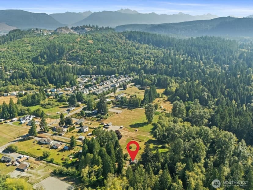 Property photo for 20016 Menzel Lake Road, Granite Falls photo 30