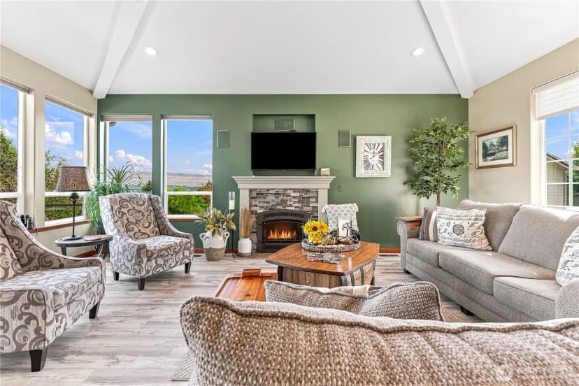 Property photo for 1506 Anton, Wenatchee photo 10