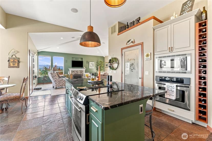 Property photo for 1506 Anton, Wenatchee photo 13