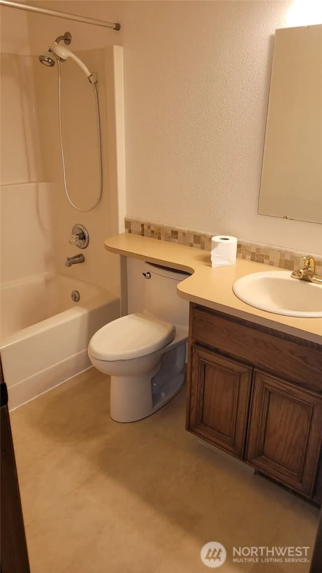 Property photo for 17912 81st Street E, Bonney Lake photo 5