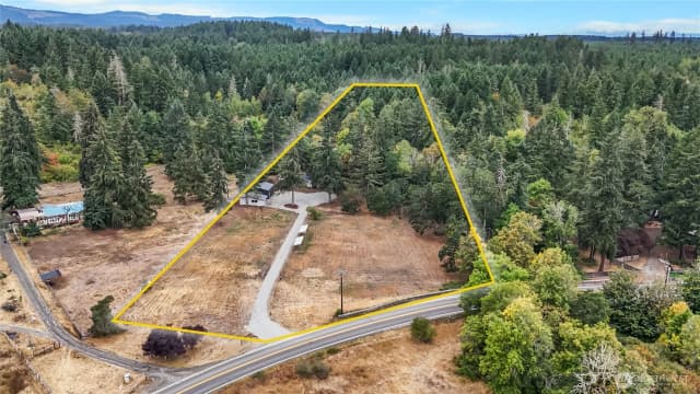Property photo for 15841 Bald Hill Road Se, Yelm photo 2