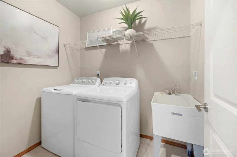 Property photo for 14609 20th Avenue Ne #2, Shoreline photo 24