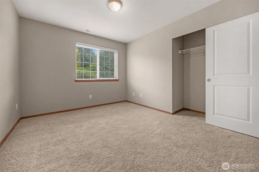 Property photo for 14609 20th Avenue Ne #2, Shoreline photo 22
