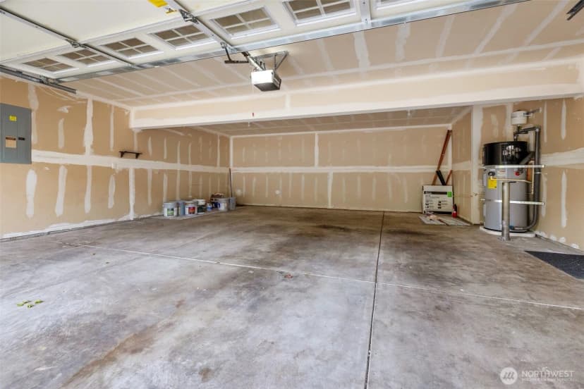 Property photo for 14609 20th Avenue Ne #2, Shoreline photo 30