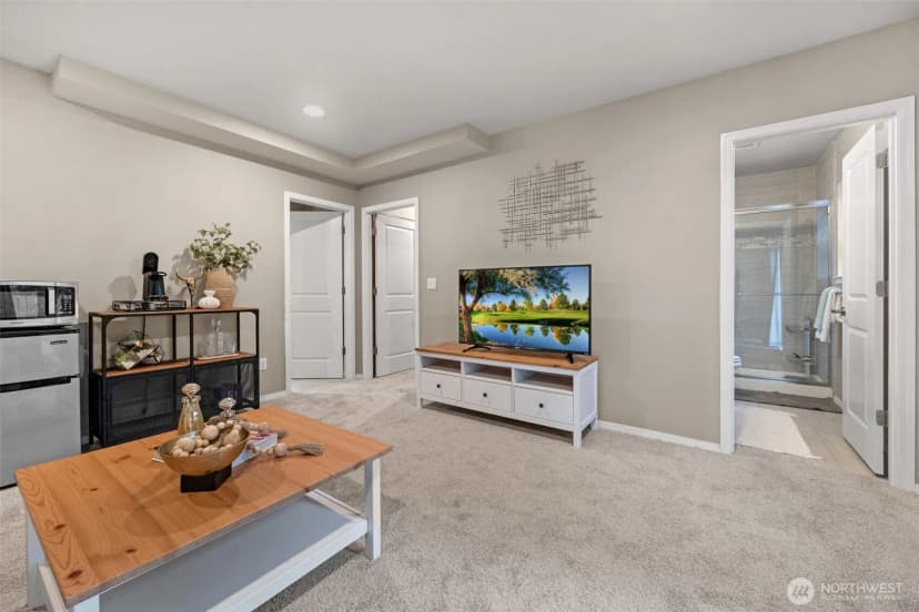 Property photo for 14609 20th Avenue Ne #2, Shoreline photo 26