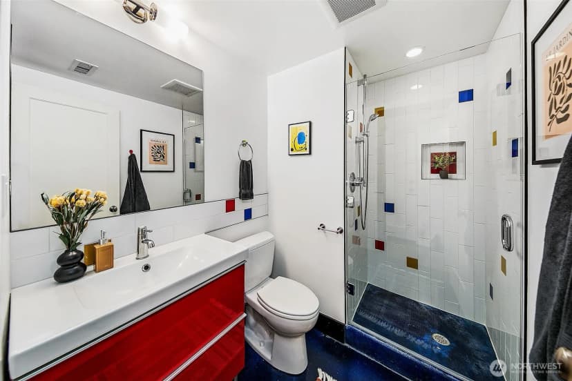 Property photo for 2502 18th Avenue S, Seattle photo 30