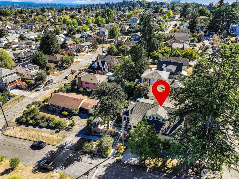 Property photo for 2502 18th Avenue S, Seattle photo 39