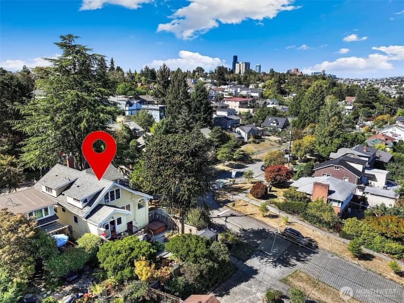Property photo for 2502 18th Avenue S, Seattle photo 38