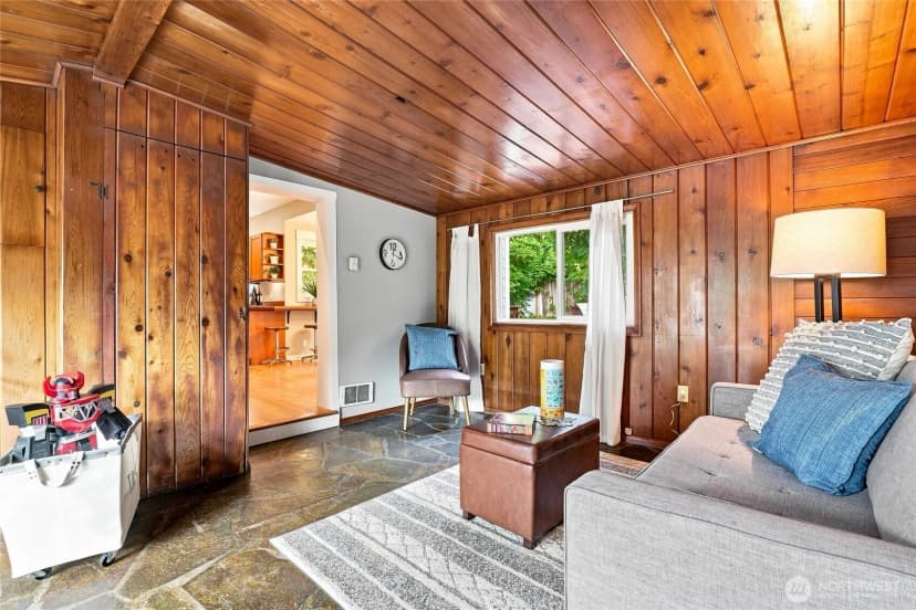 Property photo for 2110 N 86th Street, Seattle photo 12