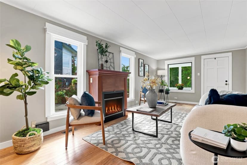 Property photo for 2110 N 86th Street, Seattle photo 3