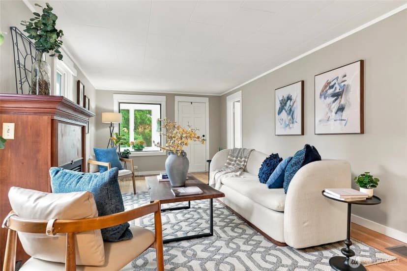 Property photo for 2110 N 86th Street, Seattle photo 4