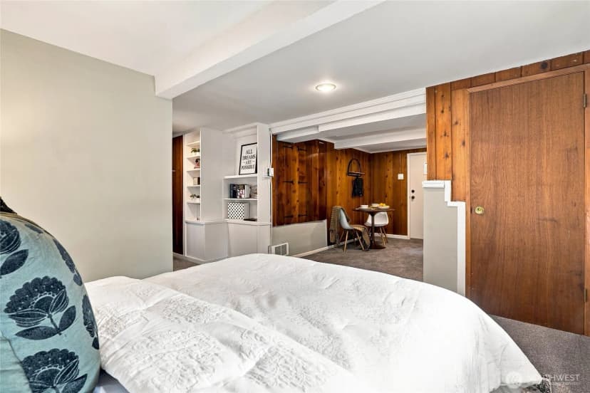 Property photo for 2110 N 86th Street, Seattle photo 18