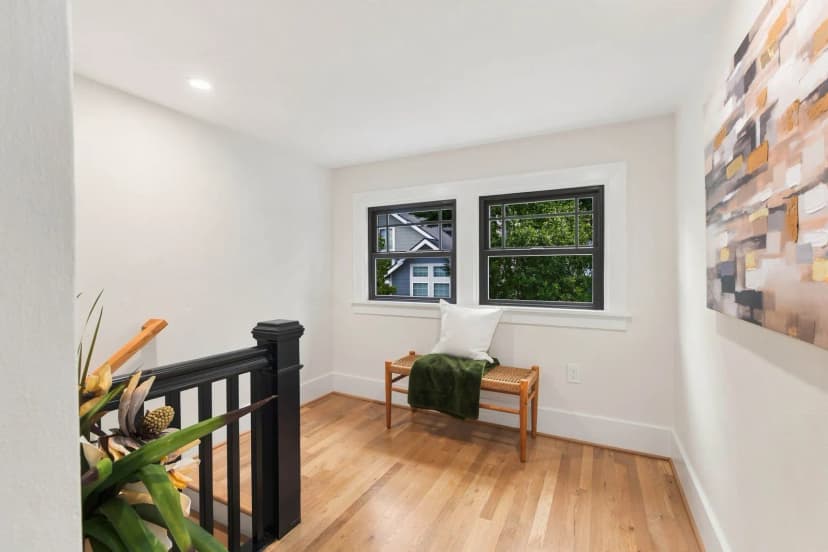 Property photo for 3513 Ne 187th Court, Lake Forest Park photo 17