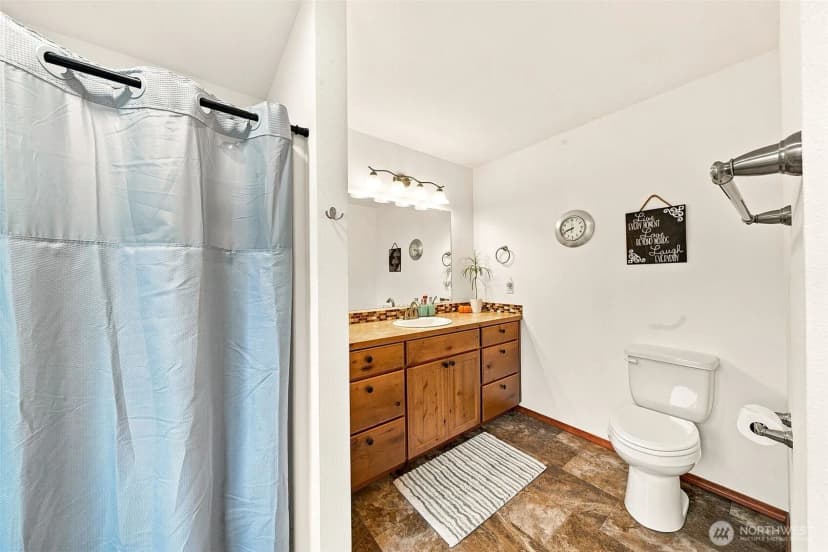 Property photo for 409 Snahapish Avenue Se, Ocean Shores photo 13