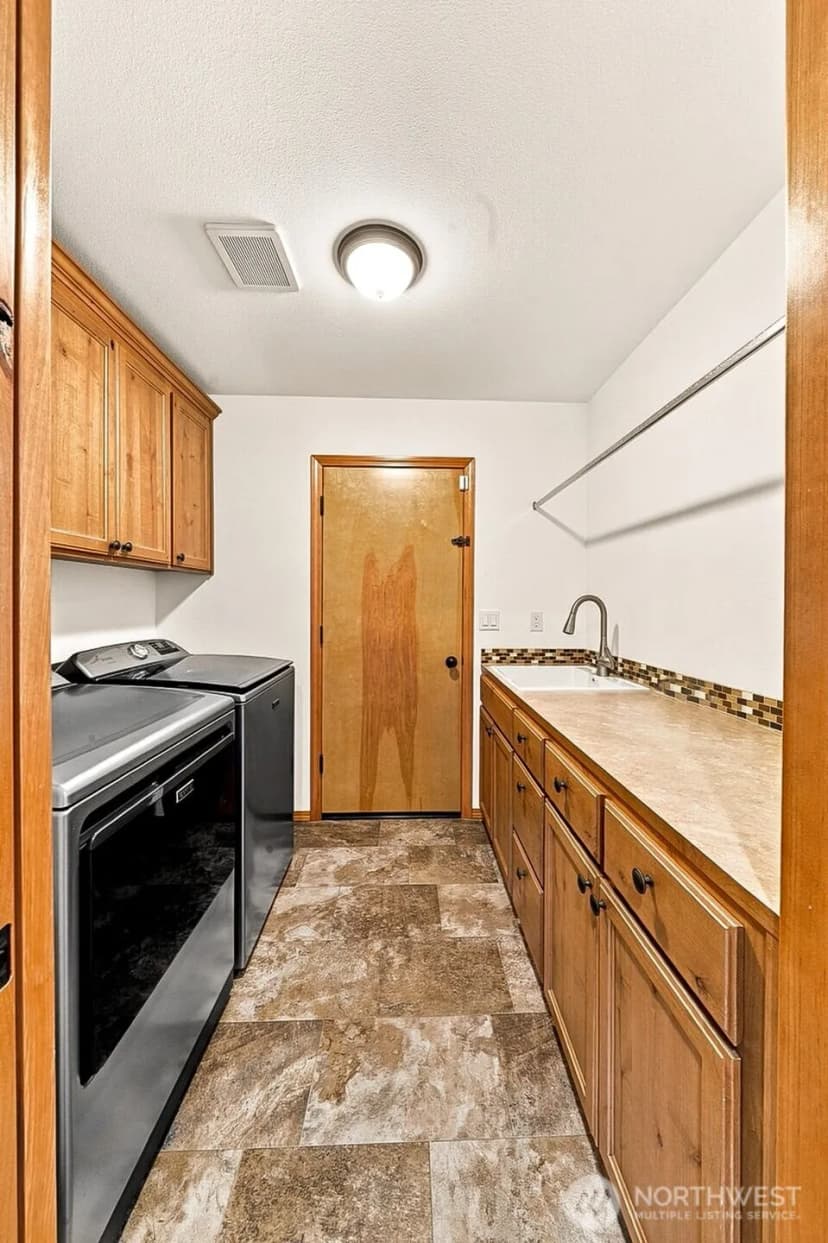 Property photo for 409 Snahapish Avenue Se, Ocean Shores photo 16