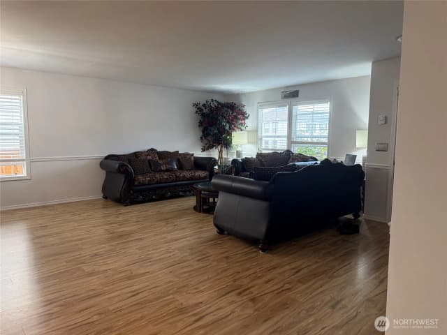 Property photo for 12509 Th Se 299 Place Se, Auburn photo 4