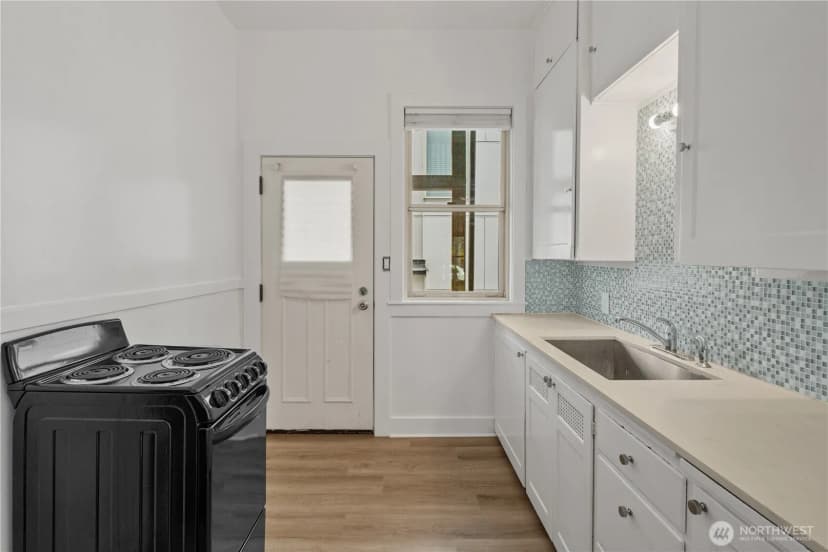 Property photo for 6620 Carleton Avenue S, Seattle photo 31
