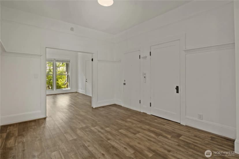 Property photo for 6620 Carleton Avenue S, Seattle photo 18
