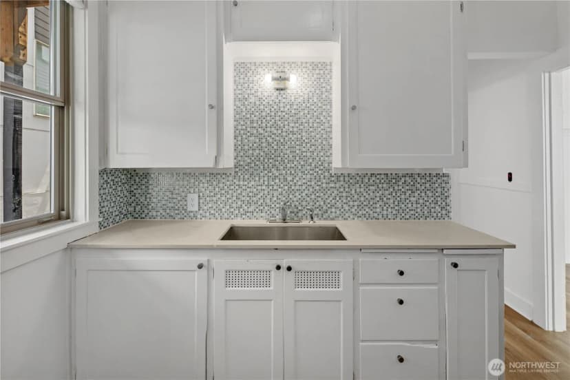 Property photo for 6620 Carleton Avenue S, Seattle photo 29