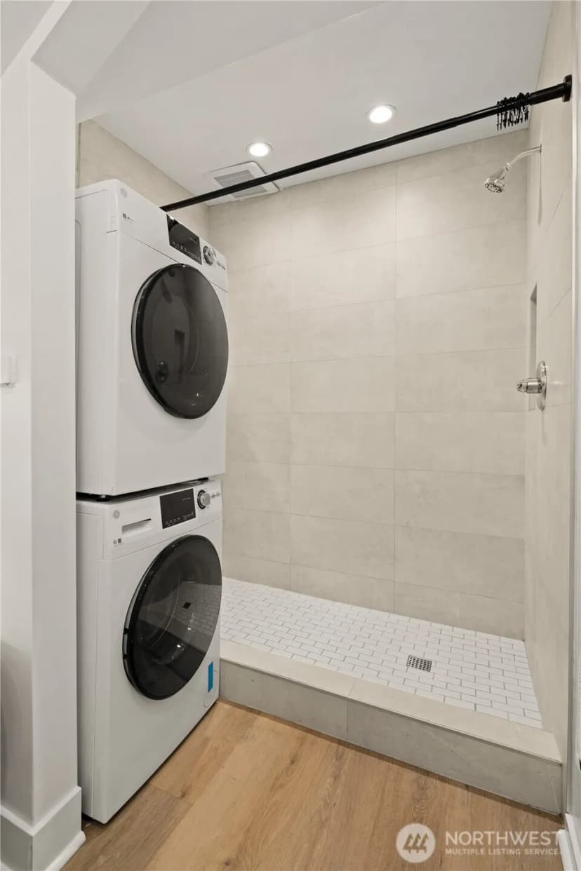 Property photo for 6620 Carleton Avenue S, Seattle photo 11