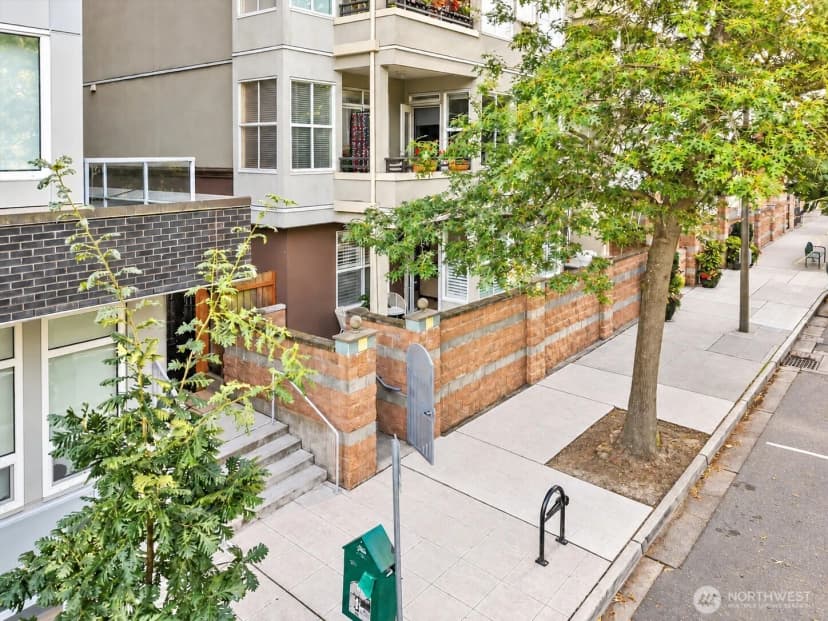 Property photo for 10045 Ne 1st Street #124, Bellevue photo 26