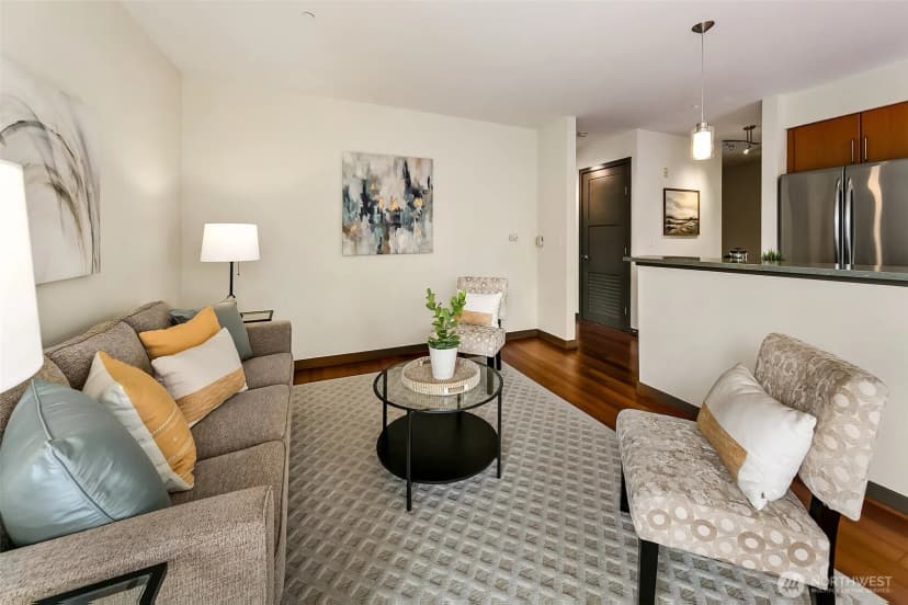 Property photo for 413 Ne 70th Street #301, Seattle photo 12