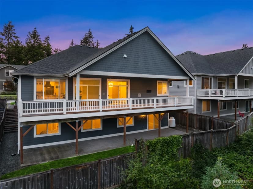 Property photo for 614 Landmark Court Ne, Bainbridge Island photo 37