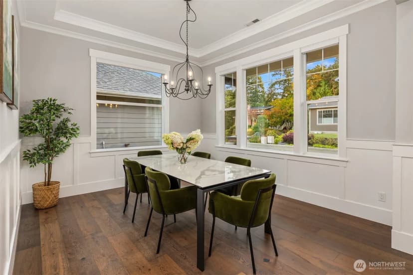 Property photo for 614 Landmark Court Ne, Bainbridge Island photo 9