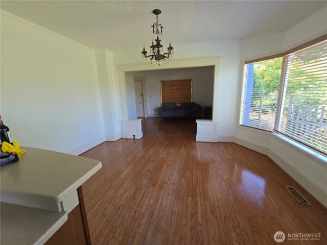 Property photo for 3456 23rd Avenue W, Seattle photo 5