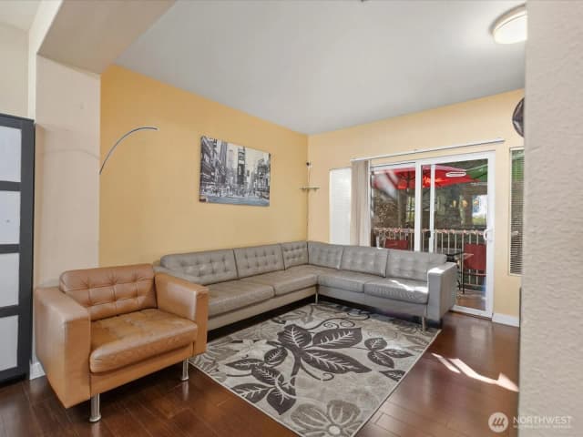 Property photo for 162 11925 Lane Ne #14-6, Bothell photo 4