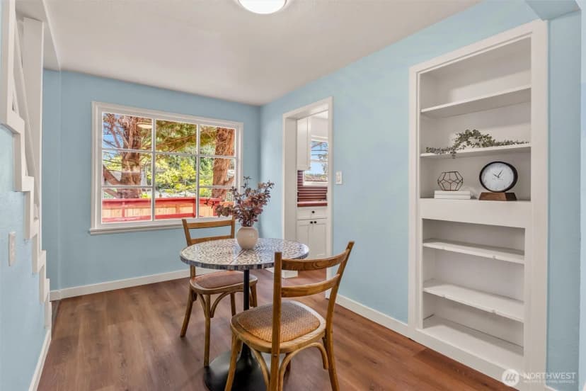 Property photo for 17024 8th Avenue Ne, Shoreline photo 12
