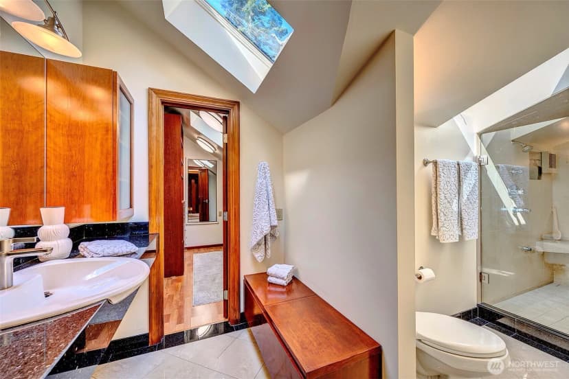 Property photo for 17410 44th Avenue Ne #ne, Lake Forest Park photo 26