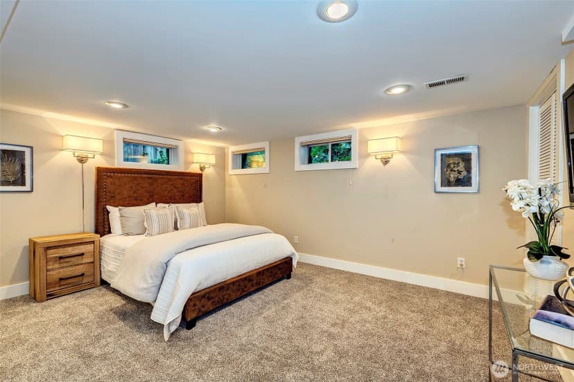 Property photo for 17410 44th Avenue Ne #ne, Lake Forest Park photo 30
