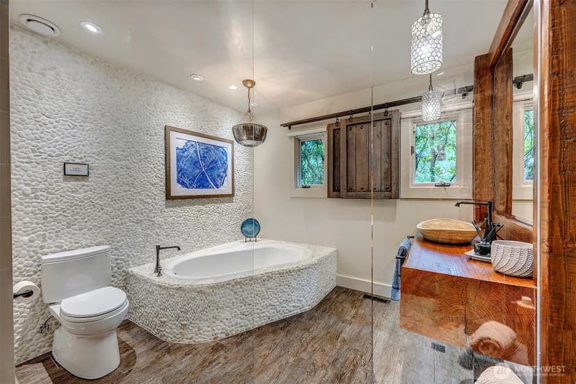 Property photo for 17410 44th Avenue Ne #ne, Lake Forest Park photo 14